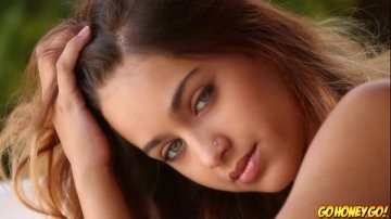 pustoaica frumoasa mangaie pizda live