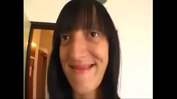 Adolescenta inalta pusa capra fututa spate